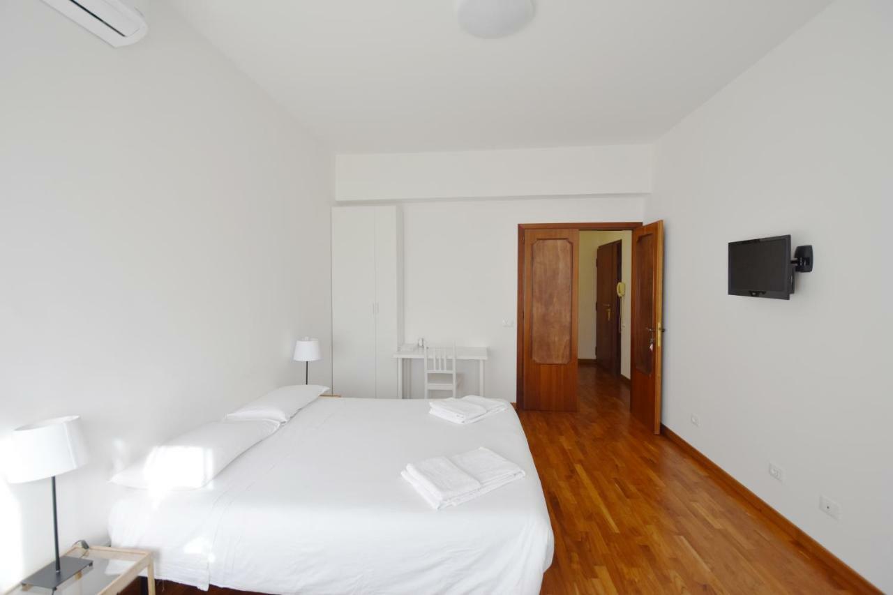 Nice And Warm Rooms Rome Exterior photo